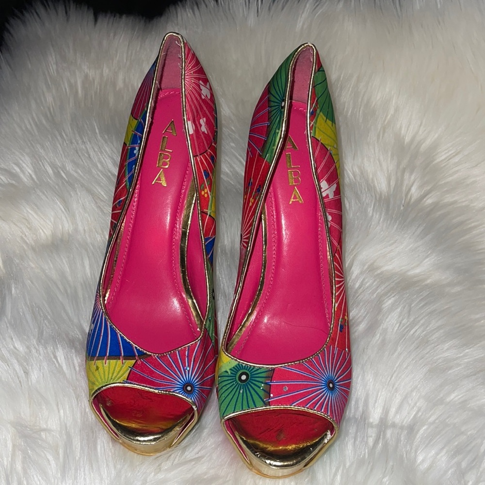Peep Toe Platform Heels 👠 - Picture 3 of 8